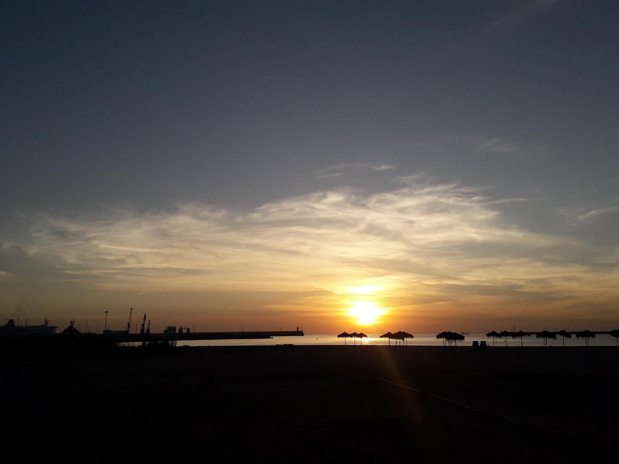 Apartamento Playa Blanca เมลีญา ภายนอก รูปภาพ